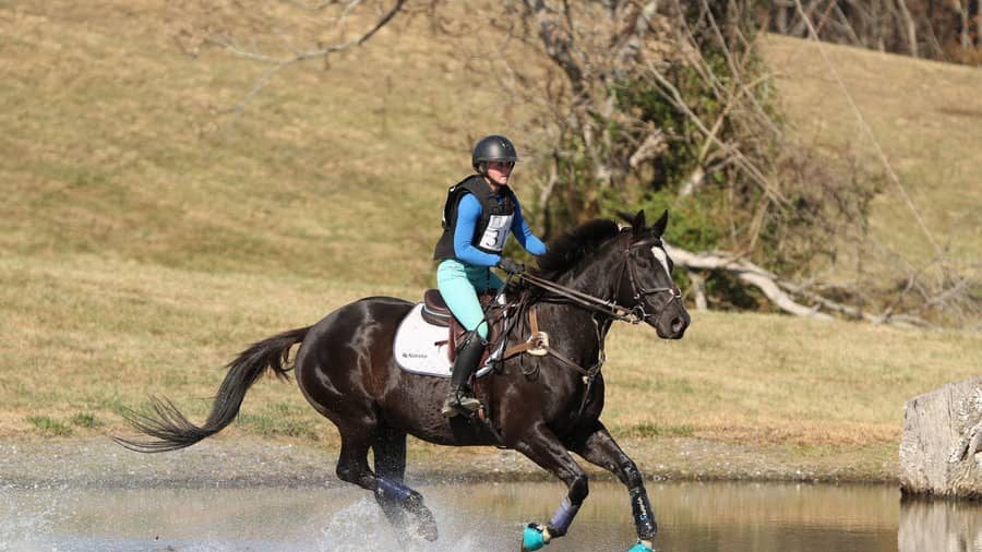 Kayleen Kollasch riding a horse