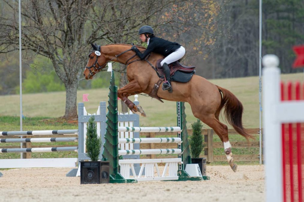 Bennett Akins jumping