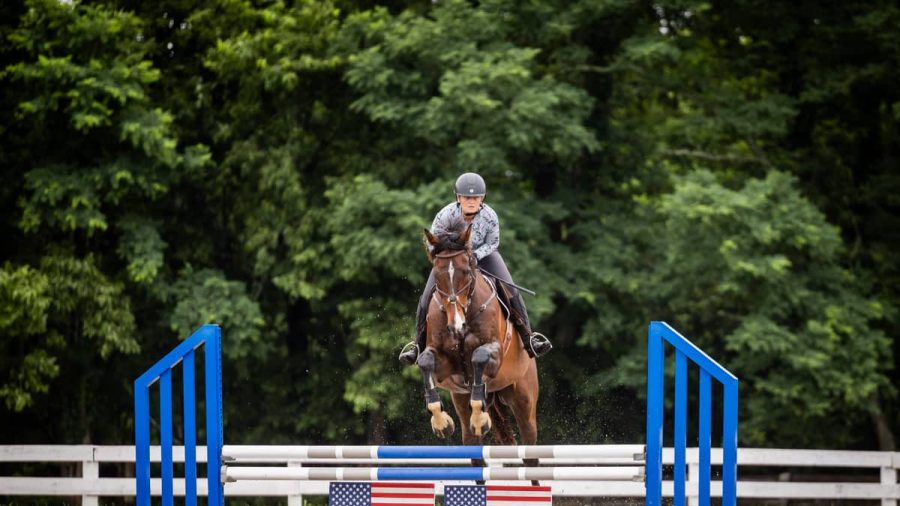 Jenn O'Neill jumping