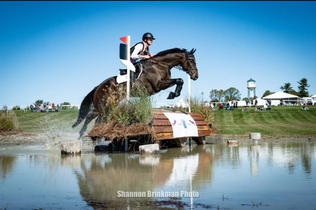 Sierra Thomas jumping