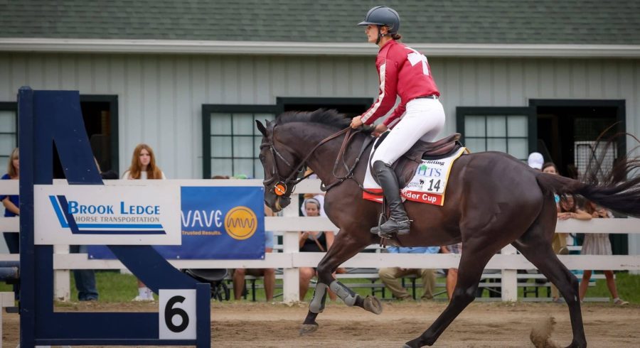 Erin Strader riding a horse